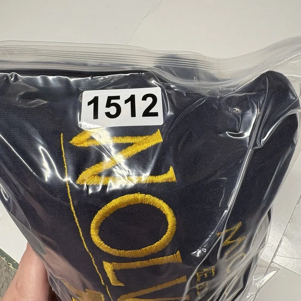 💙💛Vintage Navy and Yellow Michigan Wolverines Sweatshirt 💙💛 - Picture 10 of 10